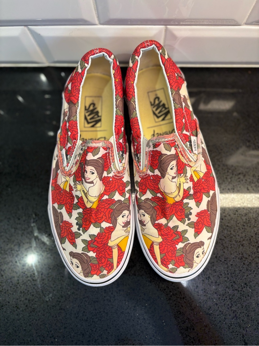 Vans Disney Belle/Beauty and the Beast limited edition sneakers Women’s 8.5 - Picture 3 of 8